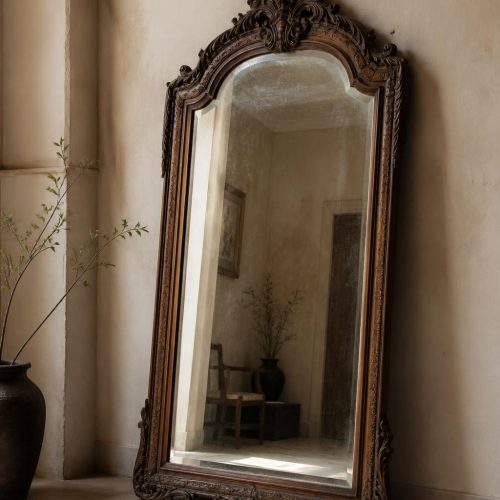 work-mirror-CPKQNOdq